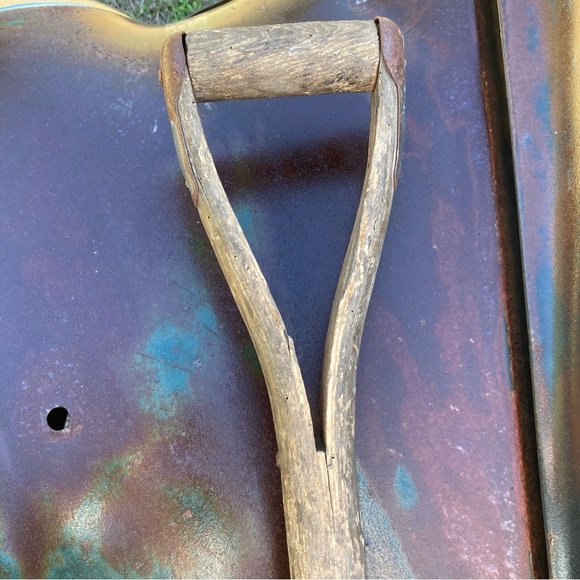 Vintage Pitchfork Wood and Metal 4 Tines 42.5” Long Farm Barn Decor Rustic - Picture 9 of 16